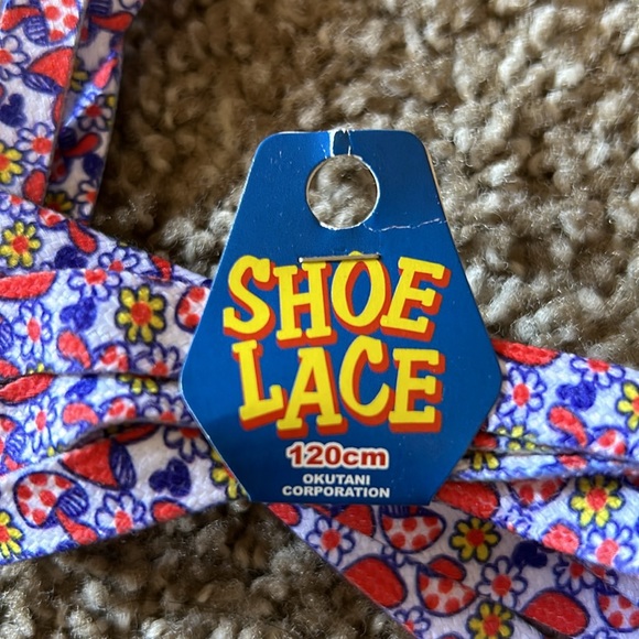 ☀️ Retro Mushroom Print Shoelaces - NWT - Picture 3 of 3